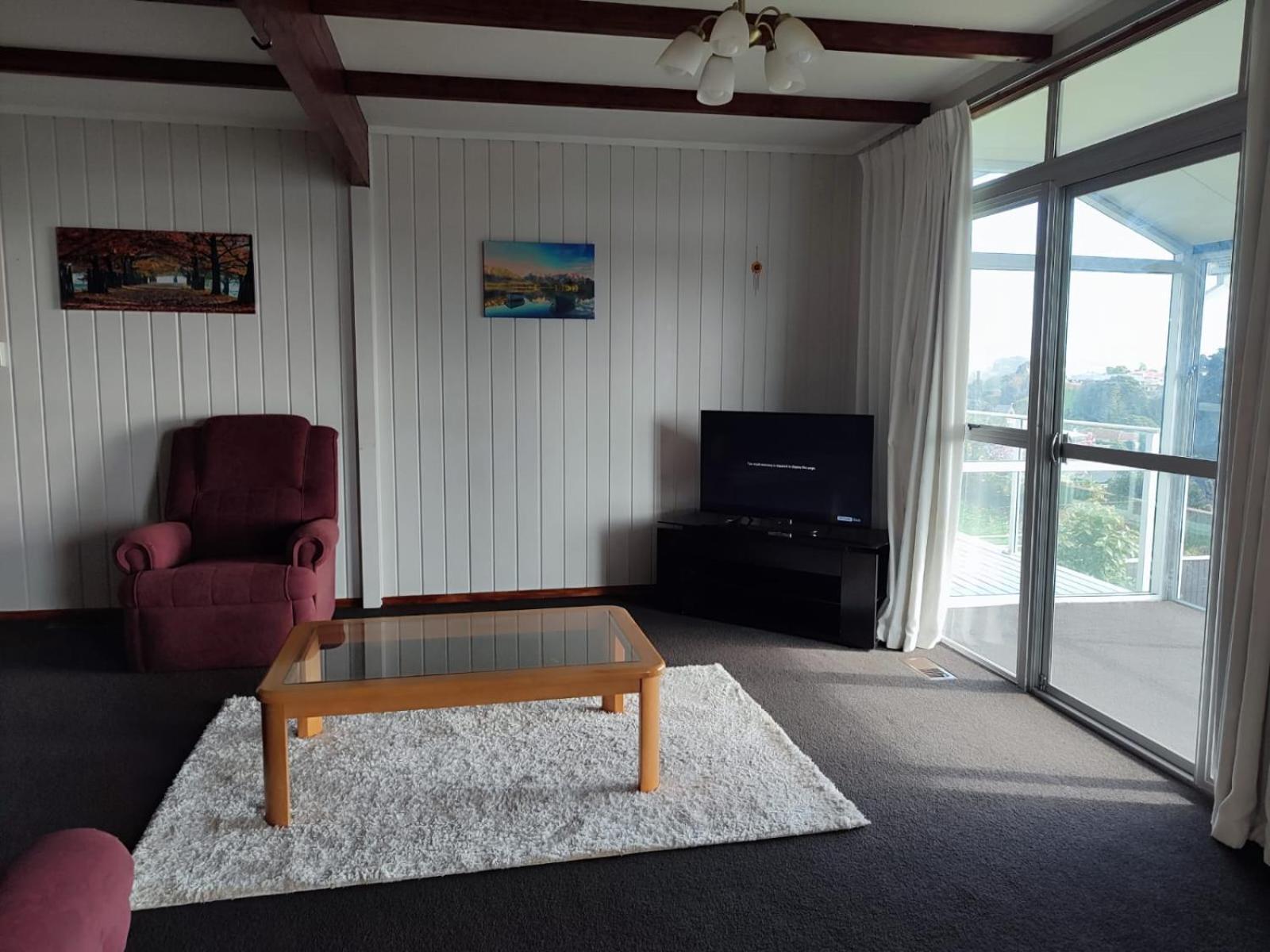 Home With Sea Views New Plymouth Exterior foto